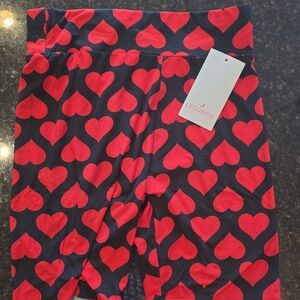 Heart Patterned Women's Bike Shorts - Black and Red
